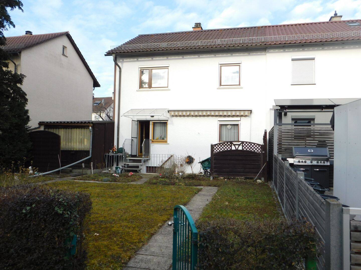 Familienfreundliches Haus mit Terrasse in Reutlingen im Stadtteil Römerschanze – Reutlingen – Vorschaubild 2