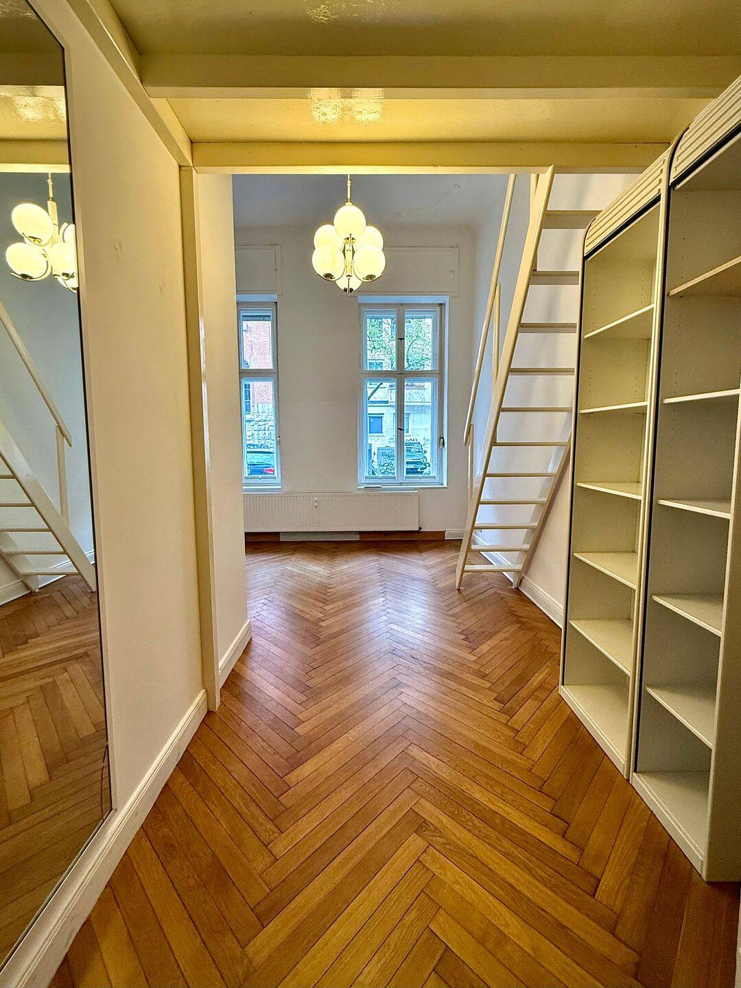 Altbaujuwel in Bestlage Fischgrät Designbad und ruhiger Innenhof nahe Kudamm – Berlin – Vorschaubild 6