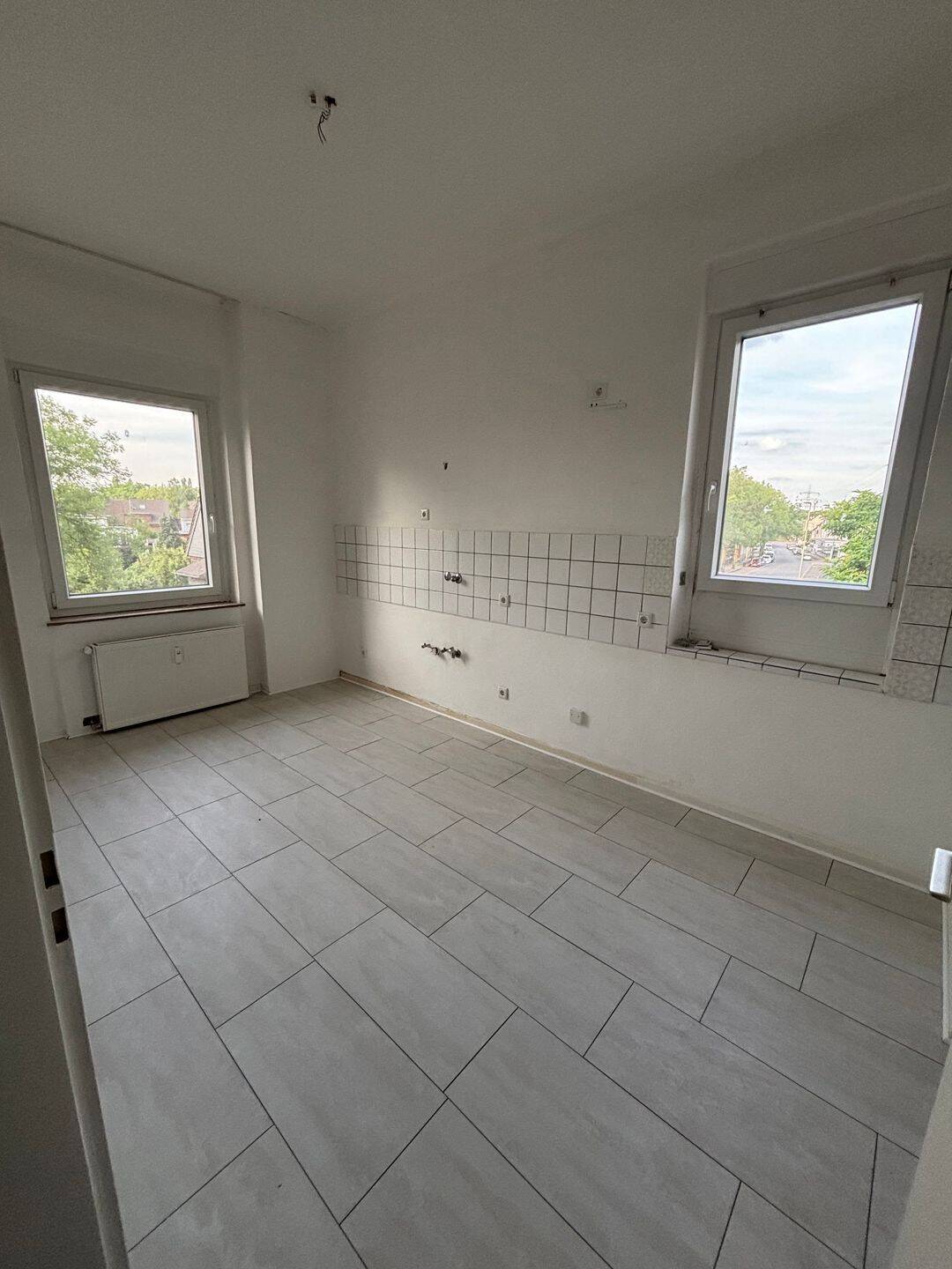 Schicke Altbauwohnung mit hohen Decken – Duisburg – Vorschaubild 6