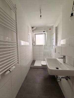 Gemütliche 3-Raum-Wohnung mit neuem Tageslichtbad – 44339 Dortmund – Vorschaubild 3