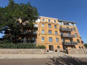 Altersgerechte 4-Raum-Erdgeschosswohnung 93,2m² in Buckau - erstklassig ausgestattet – 39104 Magdeburg – Vorschaubild 1