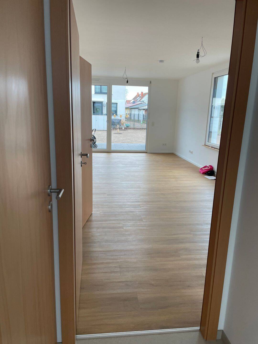 Modernes Reihenendhaus am Wasser | ca. 300 m² Garten | Terrasse | Homeoffice möglich | Nähe Berlin – Oranienburg – Vorschaubild 7