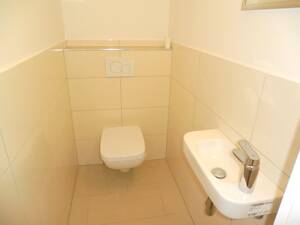Ihre sanierte 2 Zi. ETW mit Swimming Pool, in Lörick ! – 40547 Düsseldorf – Vorschaubild 7