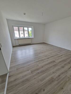 Frisch renovierte drei Zmmer Wohnung in Cracau - hell und freundlich! – 39114 Magdeburg – Vorschaubild 2