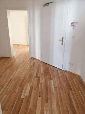 4-Raum Wohnung mit Balkon im 2. OG rechts – 4319 Leipzig – Vorschaubild 6