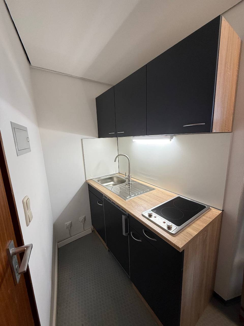 Traumhaft Wohnen im Hotelturm – Augsburg – Vorschaubild 5