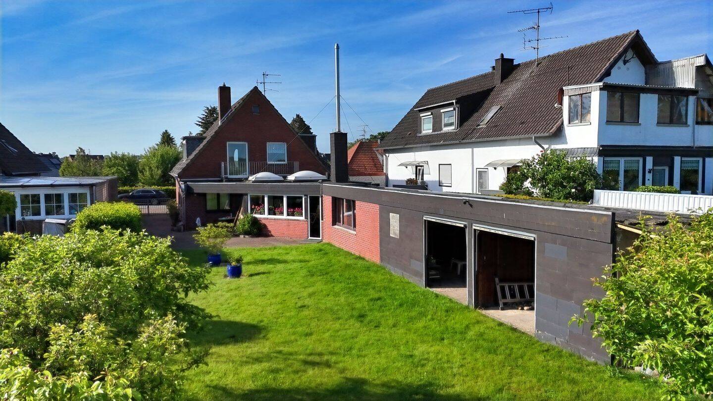 Landgefühl trifft Freiraum - Charmantes Zuhause mit Wintergarten, Apfelbäumen & vielseitigen Nebengebäuden – Mönchengladbach – Vorschaubild 2