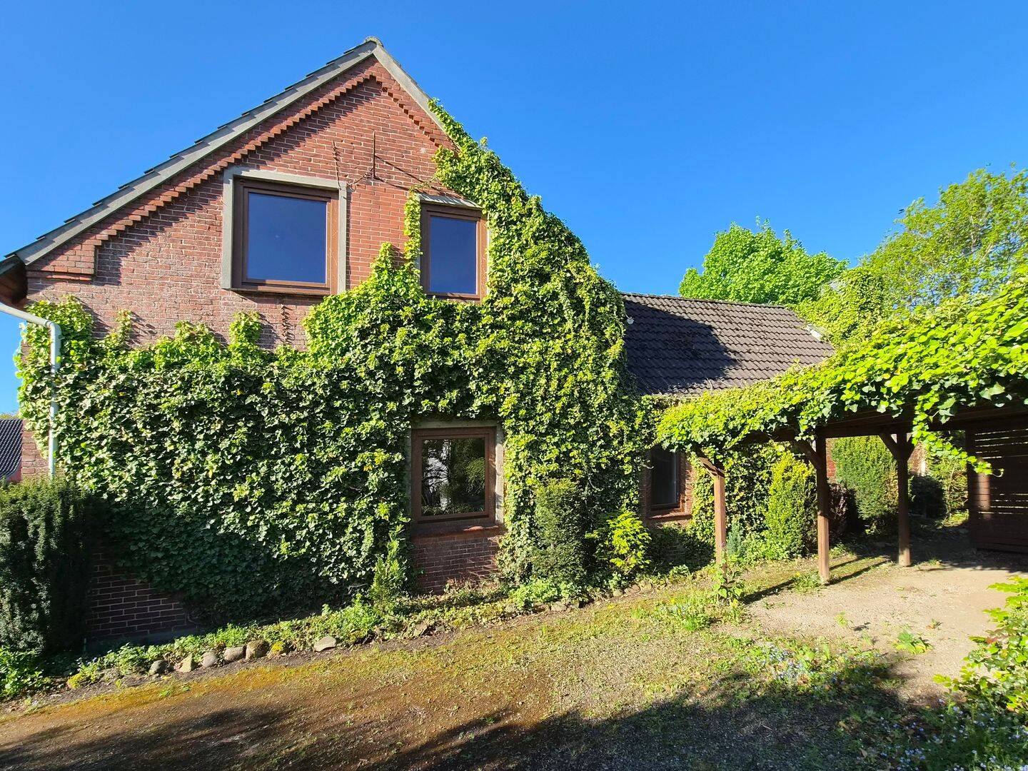 Einfamilienhaus auf großem Grundstück in Neuenkirchen/ Schwanewede – Schwanewede – Vorschaubild 2