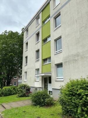 Willkommen Zuhause: geräumige 3-Zimmer-Wohnung mit Balkon! – 45279 Essen – Vorschaubild 2