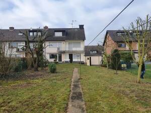 ***TOP-LAGE: 3-Familien-Haus mit Garage und wunderschönem Garten in Porz-Zündorf*** – 51143 Köln – Vorschaubild 5