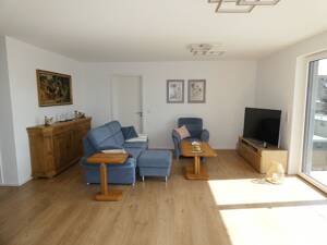 Moderne 4-Zimmer-Penthouse-Wohnung mit Einbauküche, Aufzug und großer Dachterrasse – 51381 Leverkusen – Vorschaubild 2