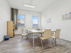 Großzügige 5-Zimmer-Wohnung mit genehmigte Umnutzung zu Wohnraum in zentraler Lage von Münster – 48151 Münster – Vorschaubild 2