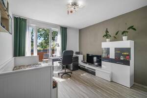 Gepflegte 3-Zimmer-Wohnung mit großem Dachboden und sonnigem Balkon – 28309 Bremen – Vorschaubild 8