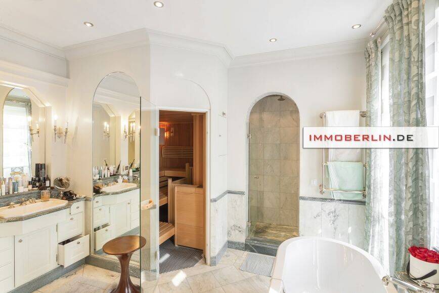 IMMOBERLIN.DE - Luxuriöse Wohnung mit Südwestterrasse, 2 Kaminen, Sauna, Lift, 3 Tiefgaragenplätzen – Berlin – Vorschaubild 6