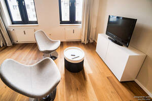 Welc(H)ome® by RIDA FLATS - CGN City: All-in! Internet, Balkon & Top-Lage – 50670 Köln – Vorschaubild 9