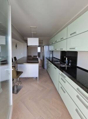 Living, Freelance, Seaview & Hamburg! – 22087 Hamburg – Vorschaubild 5