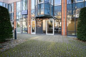 MÜNCHNER IG: 2er-WG als Kapitalanlage mit Potenzial - ca. 5 % Rendite, U-Bahn nur 2 Gehminuten !!