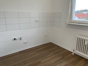 Bahnhofnähe: Sanierte 2-Zimmerwohnung mit Balkon – 63069 Offenbach am Main – Vorschaubild 4