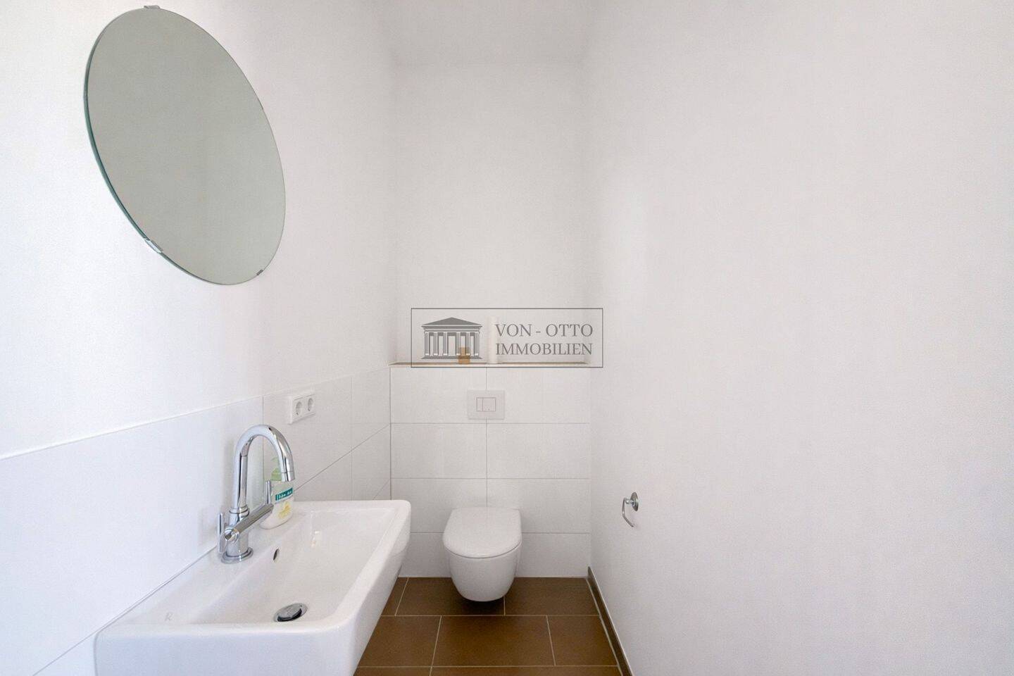 Licht, Höhe, Grün: Außergewöhnliches Loft im Herzen von Friedrichshain – Berlin – Vorschaubild 8