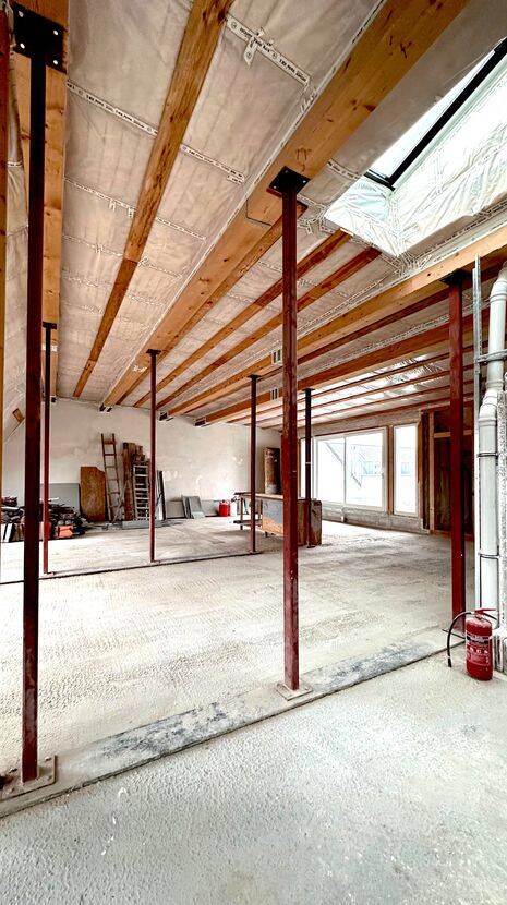 Penthouse mit maximalem Gestaltungsspielraum in der Nähe des Olivaer Platzes – Berlin – Bild 1 von 9