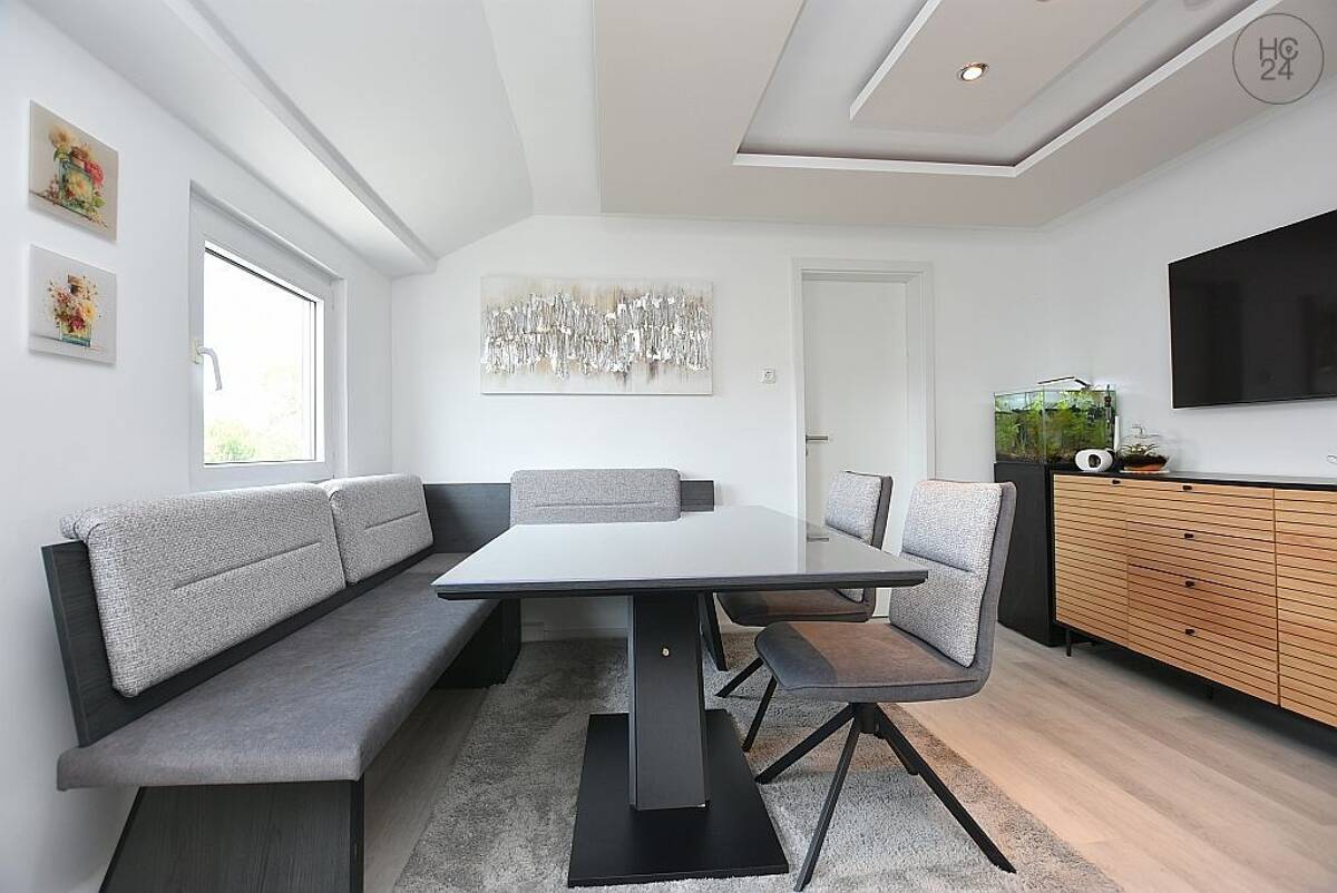 Modern möblierte Wohnung mit Klimaanlage und Terrassenmitnutzung in Heilbronn – 74076 Heilbronn – Bild 1 von 9