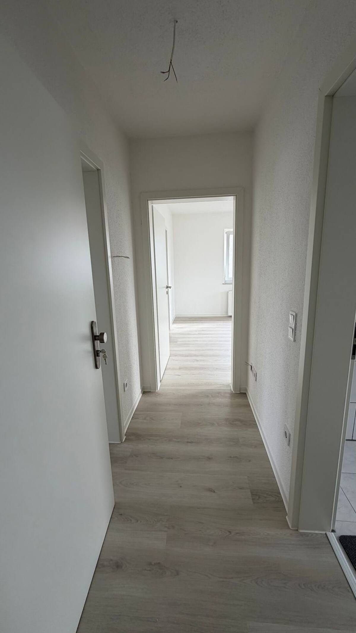 Wohnung zu Vermieten – 84579 Unterneukirchen – Bild 1 von 7