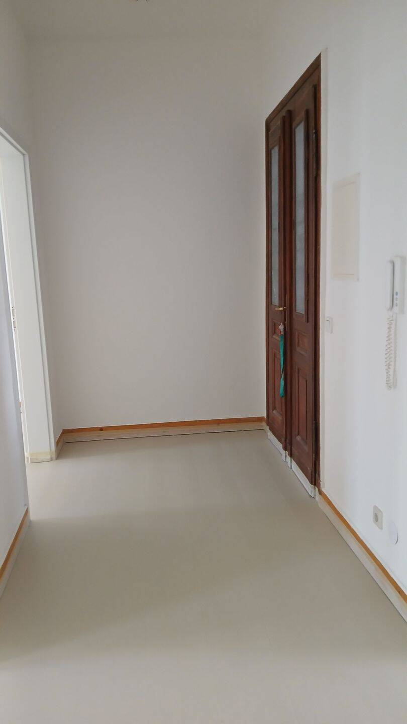 WG-Zimmer Nähe Campus Jahnallee, frisch saniert mit EBK – Leipzig – Vorschaubild 5