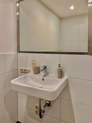 Helle 2-Raum-Wohnung direkt am Hirschgarten – 99084 Erfurt – Vorschaubild 6