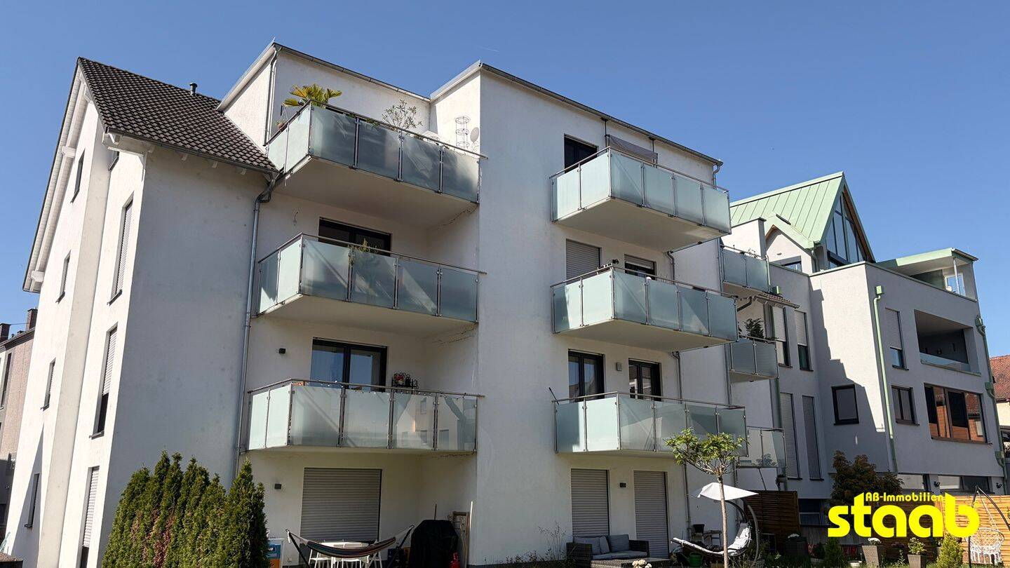 *** MODERNE 2-ZIMMERWOHNUNG MIT BALKON UND AUFZUG!