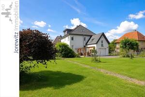 Bi-Hillegossen: Saniertes Ein- bis Zweifamilienhaus mit Garage und schönem Gartengrundstück – 33699 Bielefeld – Vorschaubild 3