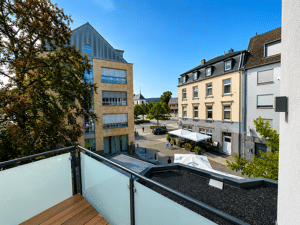 Trier-Zentrum-Viehmarkt / 2 Zimmer-Wohnung / Einbauküche / Fußbodenheizung / Balkon / Aufzug / Fitnessstudio – 54290 Trier – Vorschaubild 3