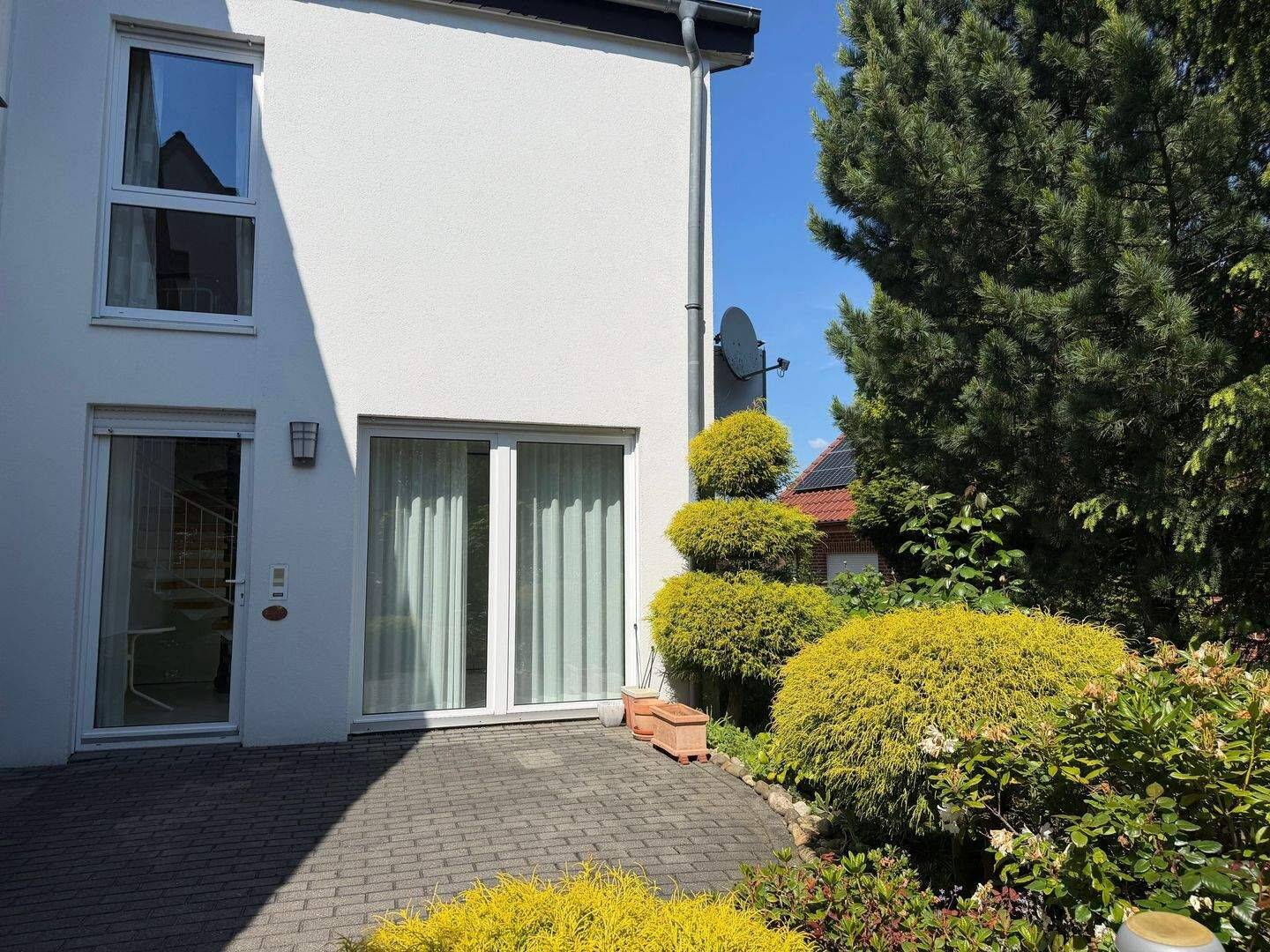 Großzügiges Wohnhaus mit separater Wohneinheit, zwei Garagen und großem Grundstück in ruhiger Sackgassenlage – Hasbergen – Vorschaubild 4