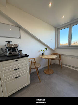 Moderne drei Zimmer Dachgeschosswohnung – 85055 Ingolstadt – Vorschaubild 5