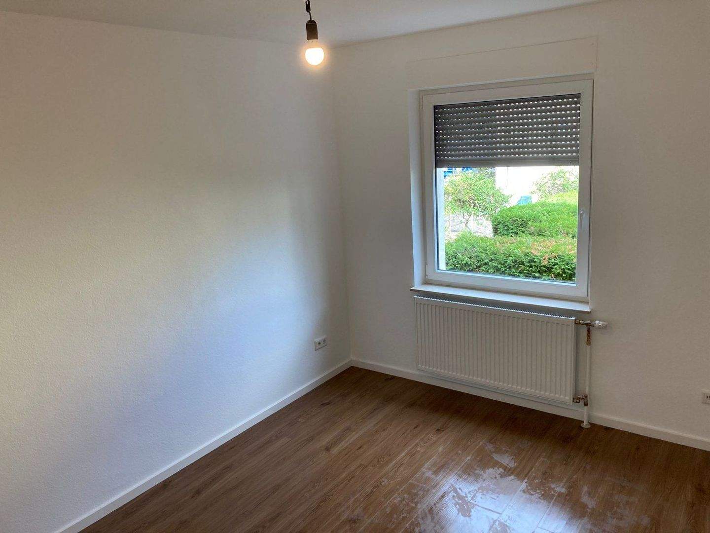 Frisch saniertes, helles Reihenhaus in ruhiger Lage von Saarbrücken [HMR-O42E01] – Saarbrücken – Vorschaubild 7