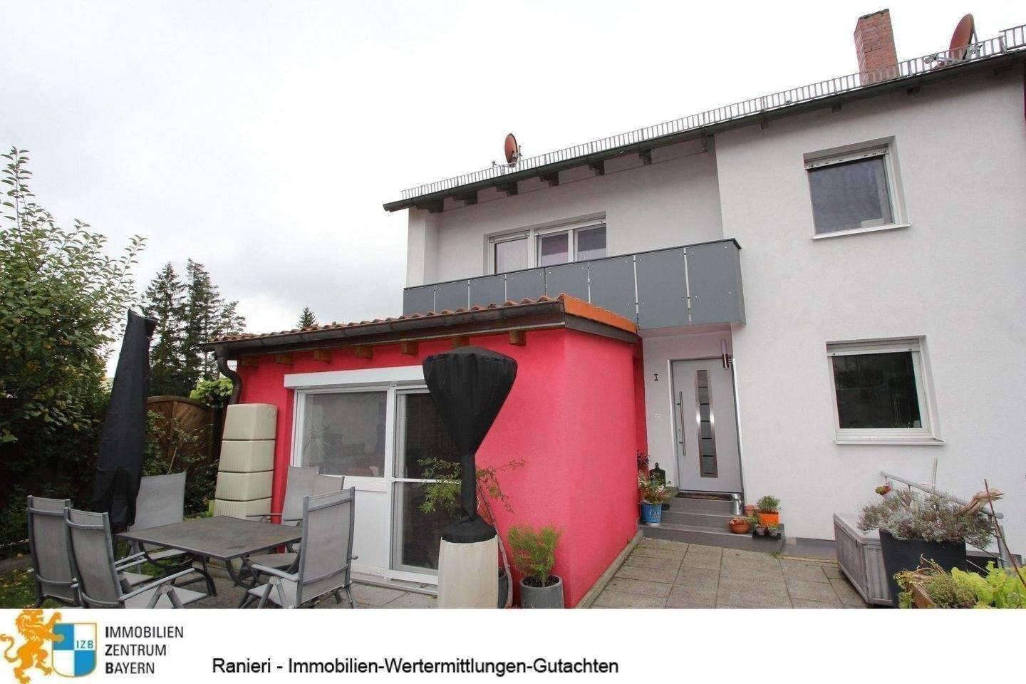 Gepflegtes Reiheneckhaus in Schwaig mit ausgebautem Studio inkl. Garage u.v.m. – Schwaig bei Nürnberg – Vorschaubild 5