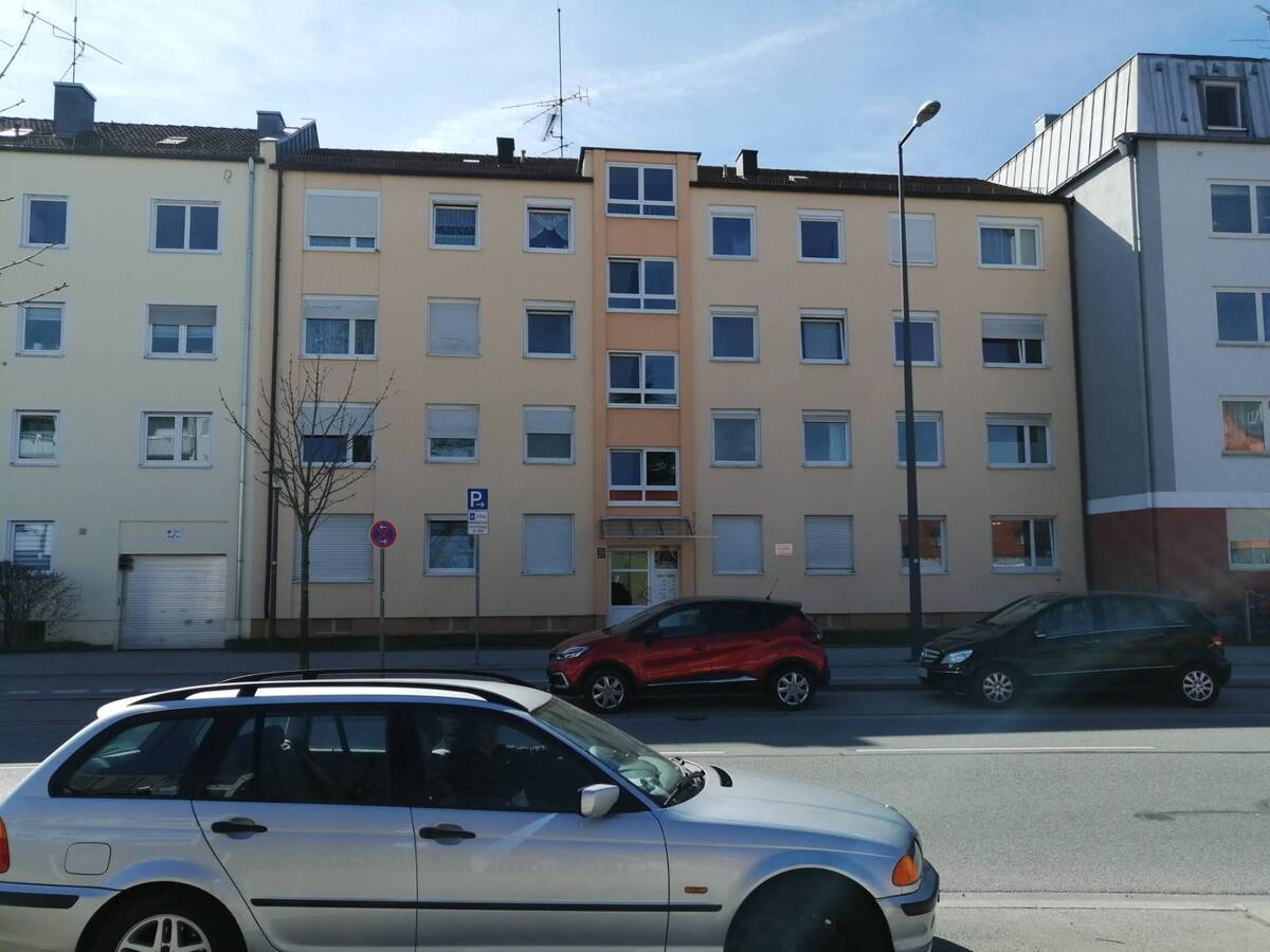 Mehrfamilienhaus mit 12 Einheiten inkl. genehmigten Aufteilungsplan - Keine Maklerprovision – 80992 München – Bild 1 von 1