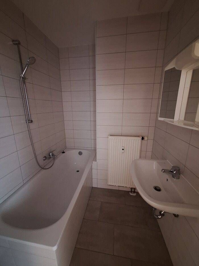 +++SCHÖNE 3-RAUMWOHNUNG im ERDGESCHOSS++ – Chemnitz – Vorschaubild 6