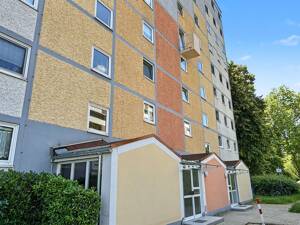Kapitalanlage: Vermietetes 1-Zimmer-Apartment mit Balkon in gefragter Lage von Fürth - Hardhöhe – 90766 Fürth – Vorschaubild 2