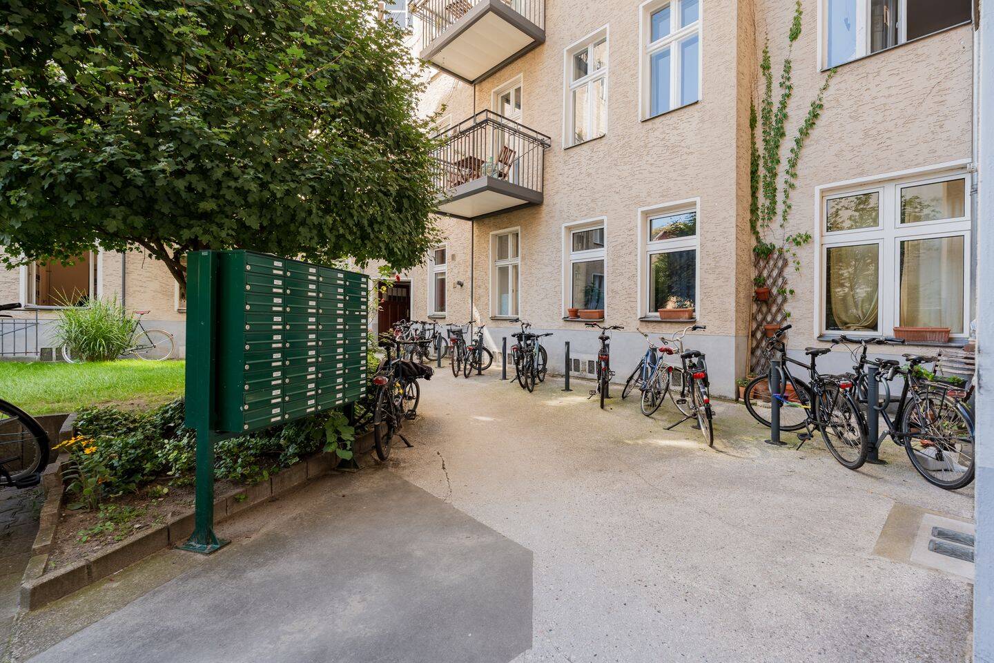 Beliebte Spreelage mit urbanem Flair! Vermietete Altbauwohnung mit hohem Wertsteigerungspotential – Berlin – Vorschaubild 6