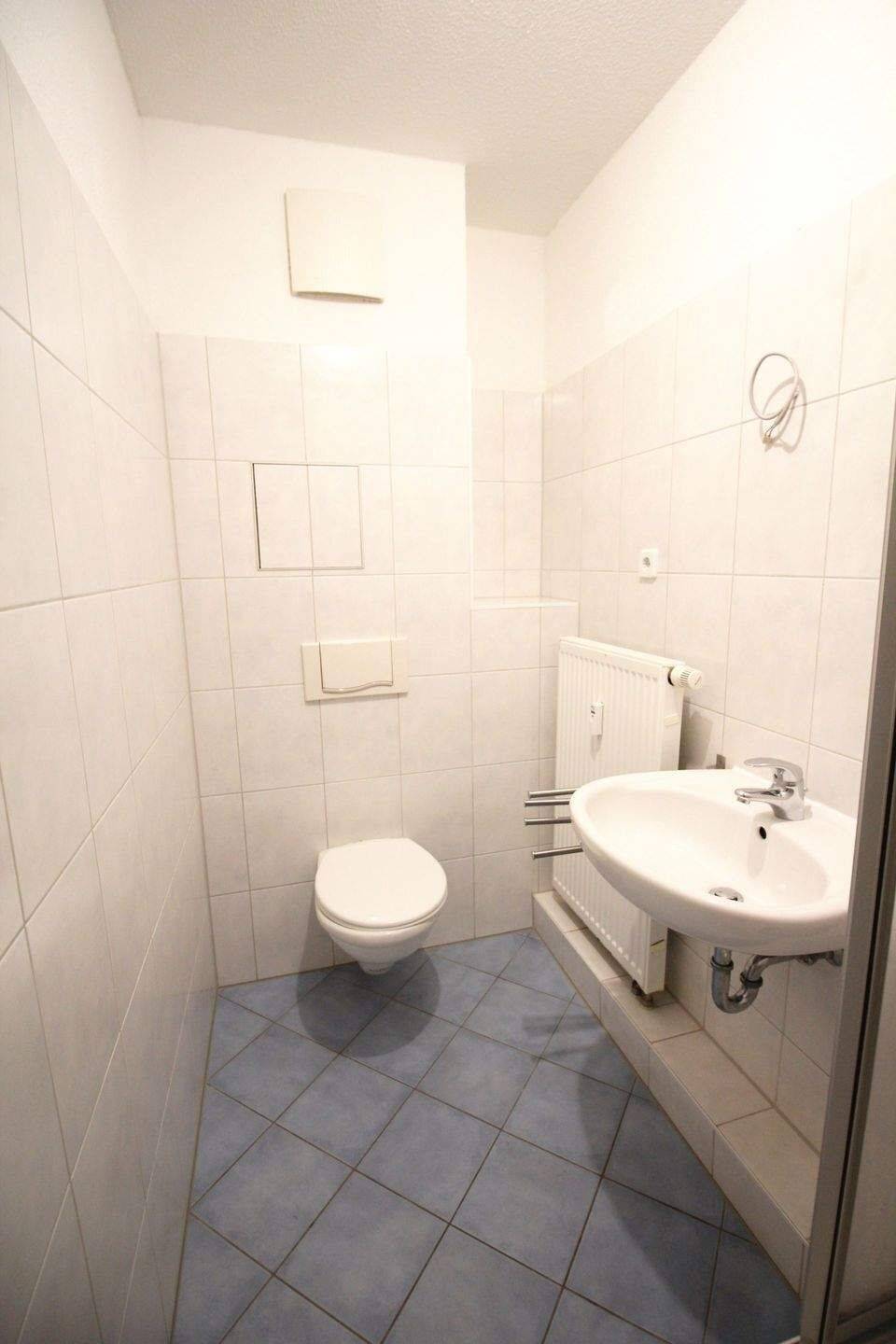 wohnliche 1-Raum-Wohnung, mit Einbauküche – Chemnitz – Vorschaubild 5