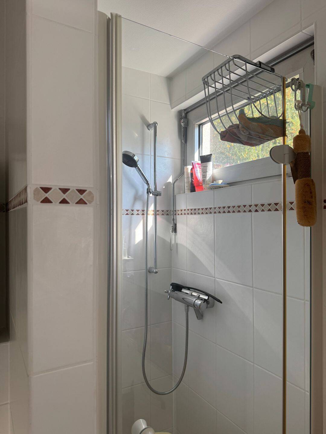 3 - Zi ETW , großzügiges, lichtdurchflutetes, offenes Wohnen mit Balkonen, Aufzug , Wellnessbereich mit Pool & Sauna , mitten im Grünen in Kirchrode – Hannover – Vorschaubild 9