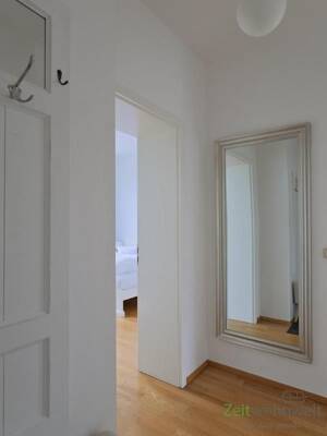 (EF1147_M) Dresden: Blasewitz, möblierte 2-Zimmer-Wohnung mit sonnigem Balkon, Dusche, Wanne und PKW-Stellplatz – 1277 Dresden – Vorschaubild 9