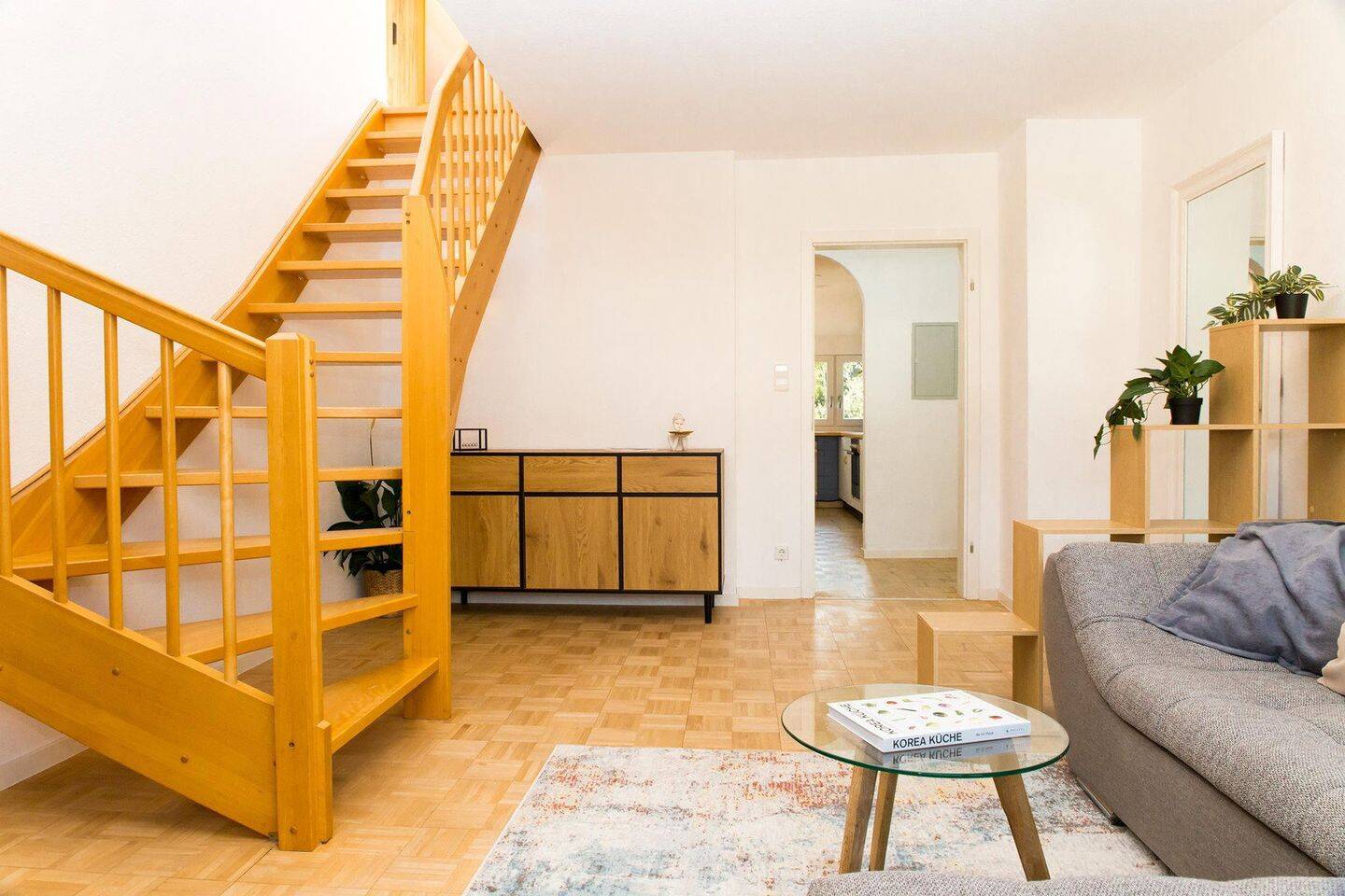 Stilvolle Maisonette-Wohnung am Waldrand - voll möbliert & sofort bezugsfrei – Stuttgart – Bild 1 von 9