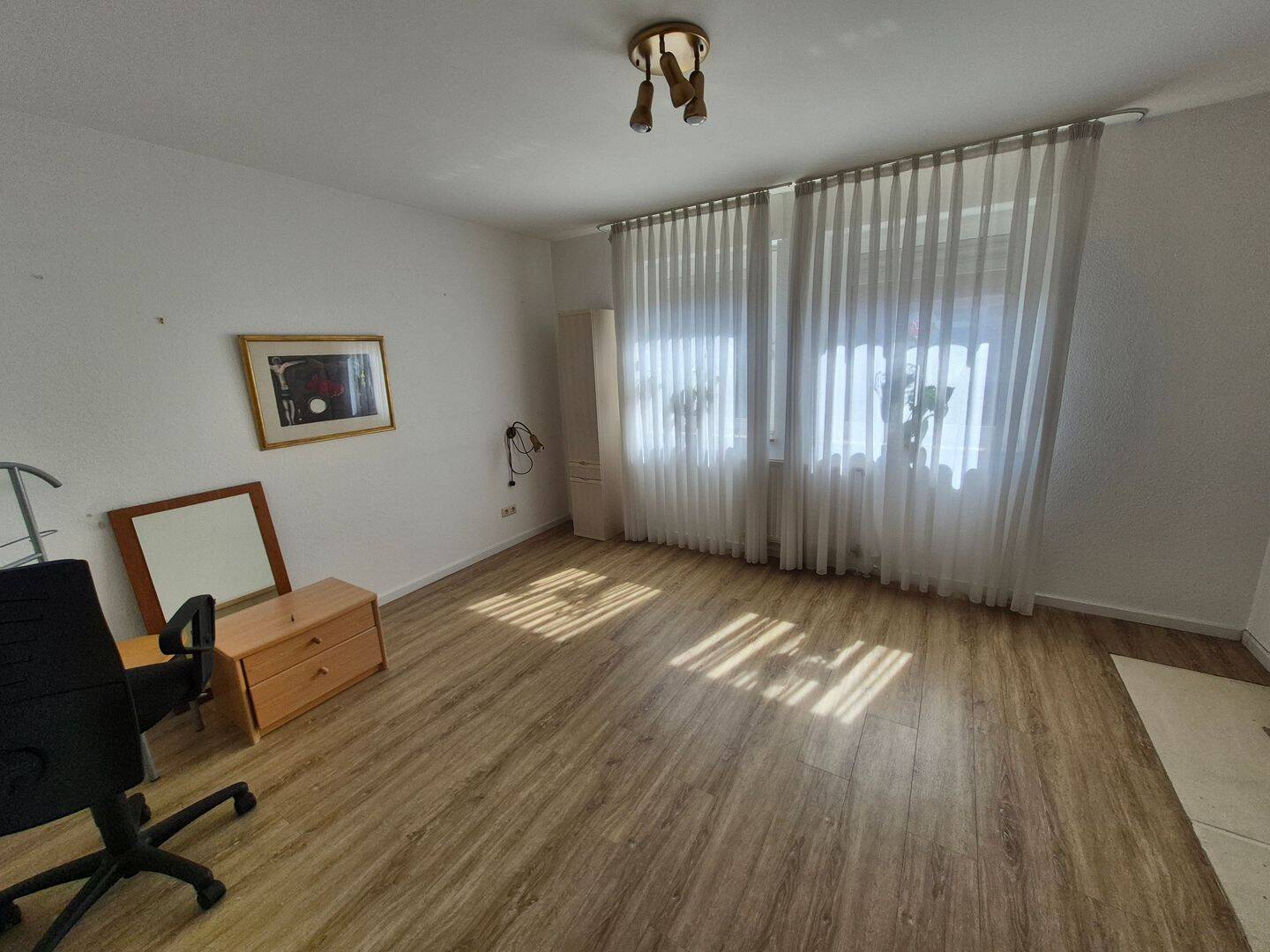 Zeitgemäßes Einfamilienhaus im Bungalow-Stil in bester Wohnlage... – Mönchengladbach – Vorschaubild 7