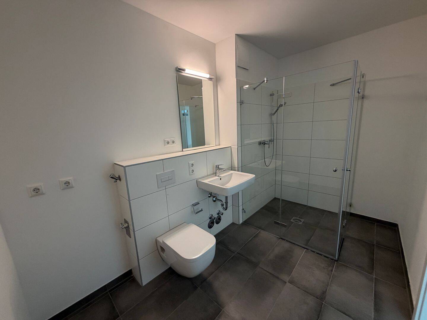 Helle 2-Zimmer-Wohnung mit EBK – Nürnberg – Vorschaubild 9