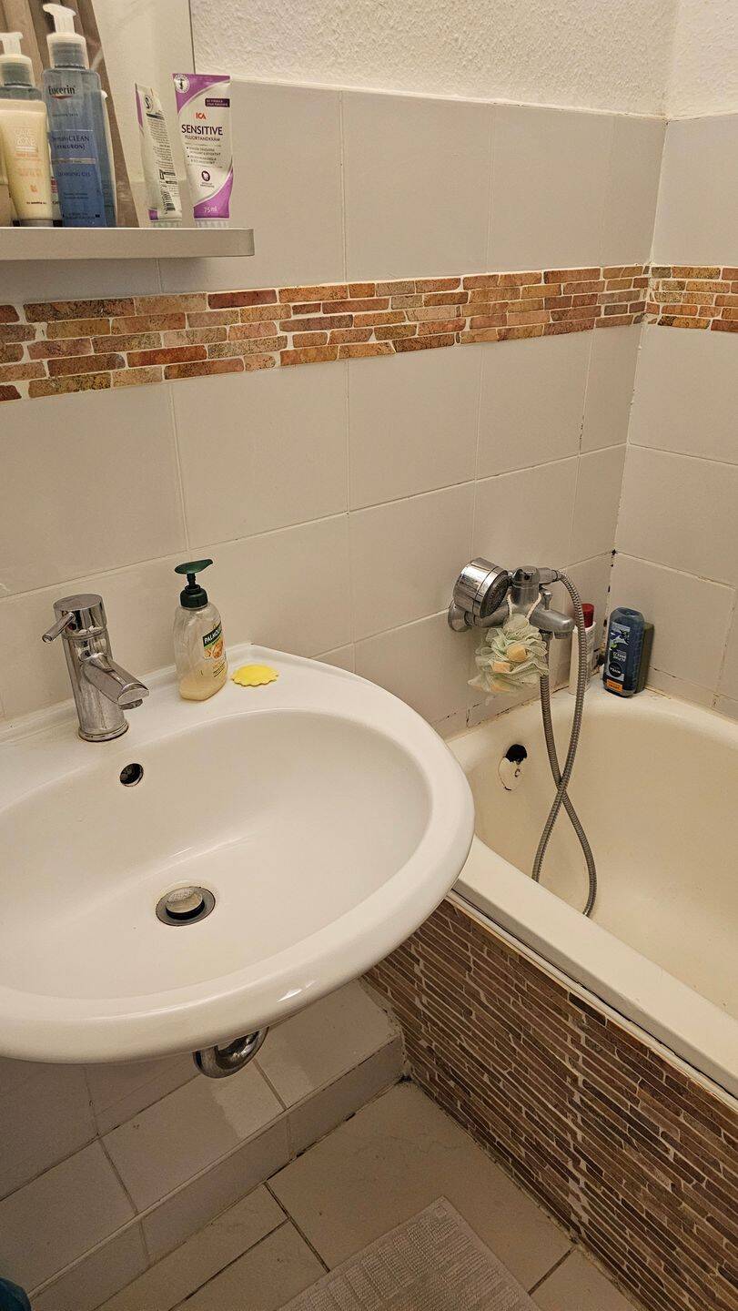 Helle, möblierte Wohnung – Hamburg – Vorschaubild 7