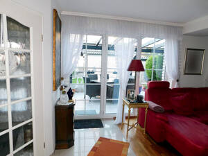 2 Häuser zum Preis von einem! Perfektes Wohnen mit Garten, Terrasse und Garage, zzgl. Kapitalanlage – 51069 Köln – Vorschaubild 2