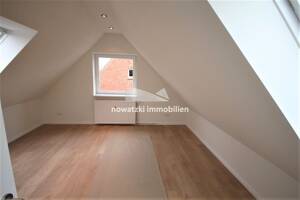 +++ Vor dem Mühlentor !!! DG / Maisonette -Süd-Balkon + Kamin +++ – 23564 Lübeck – Vorschaubild 9