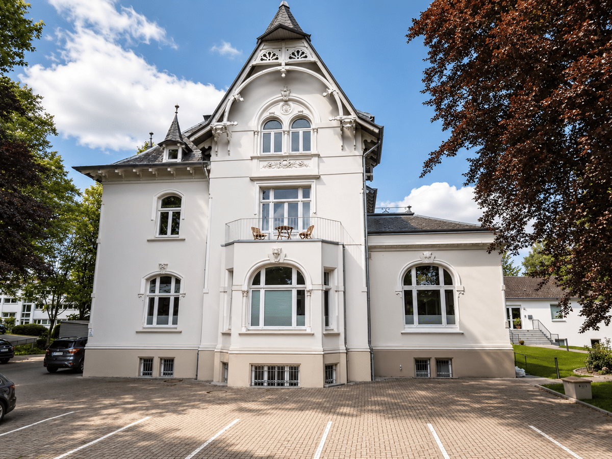 Wohn- und Geschäftshaus direkt am Amtsgericht - 205 m² frei für Selbstnutzer / Neuvermietung – 23568 Lübeck – Bild 1 von 9