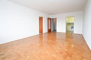Helle Zweizimmerwohnung mit Sonnenbalkon nahe Sana Klinik! – 23562 Lübeck – Vorschaubild 4
